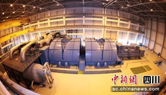 “华龙一号”全球首堆示范工程福清核电汽轮发电机组。ag旗舰厅网站电气 供图